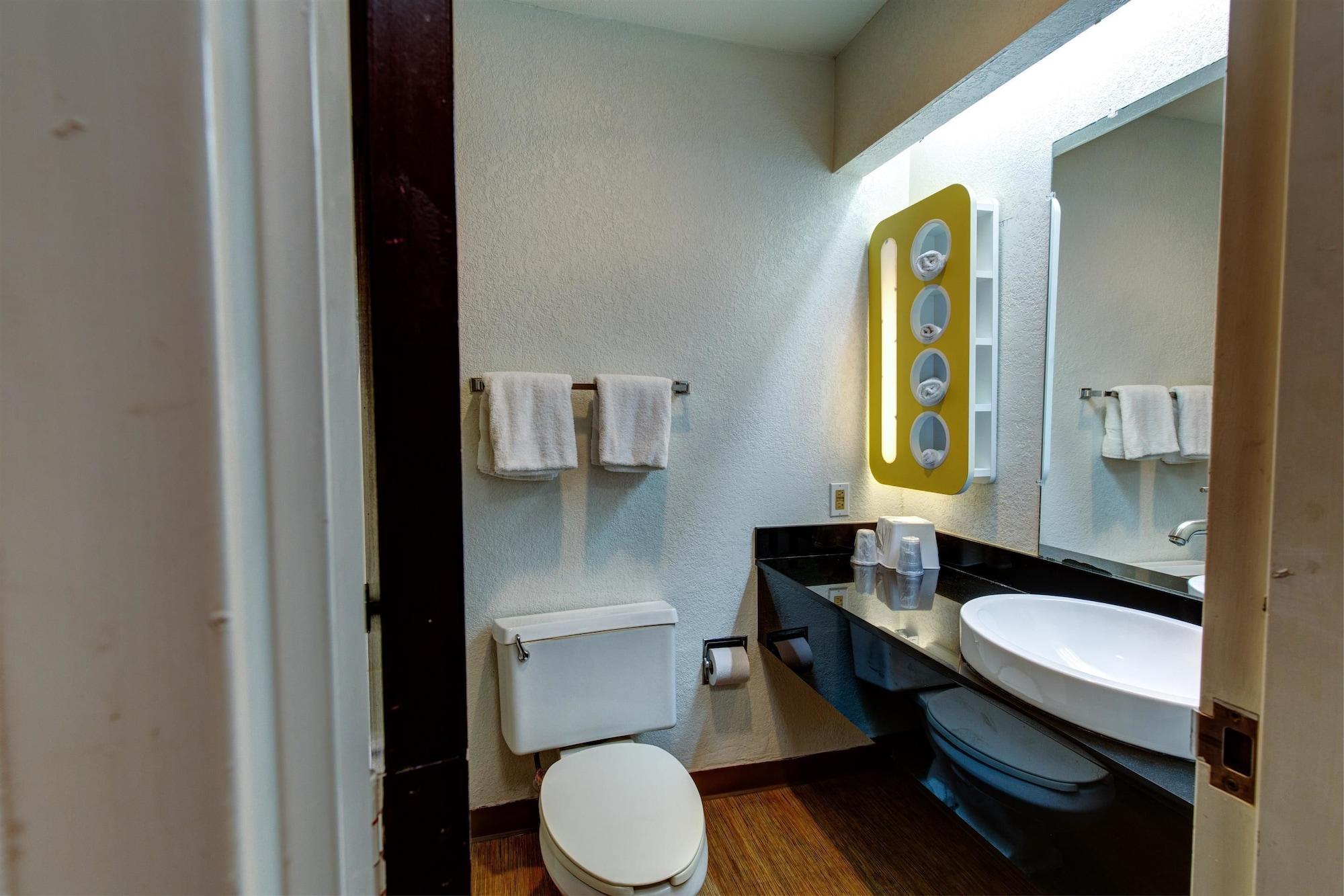 Executive Inn & Suites South Houston Ngoại thất bức ảnh